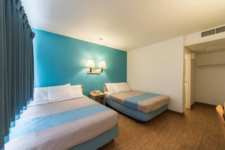 Motel 6 Deming