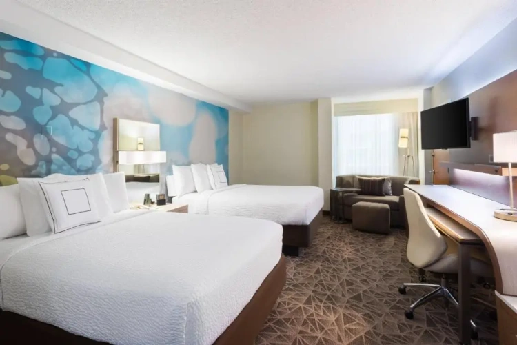 Standard Twin room