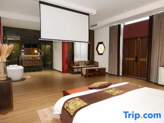 Standard Double room with view