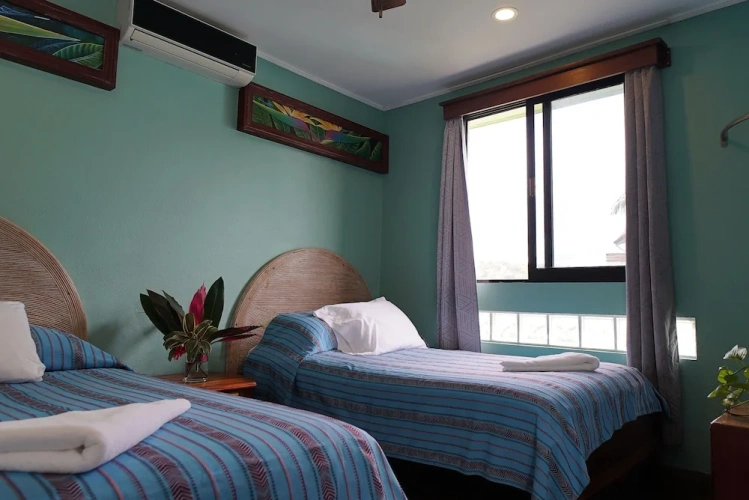 Deluxe Quadruple room