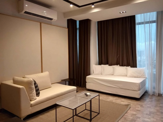 Expressionz Professional Suites by iHost Homes 2
