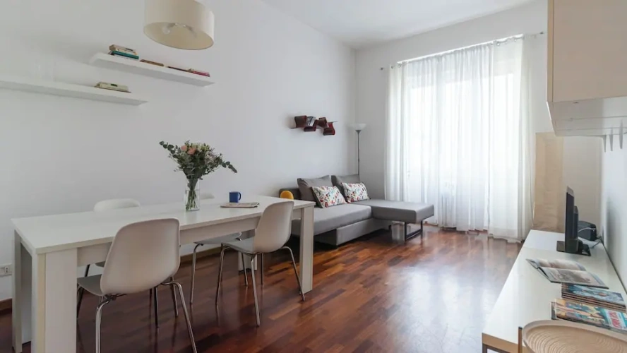 1 Bedroom Apartment