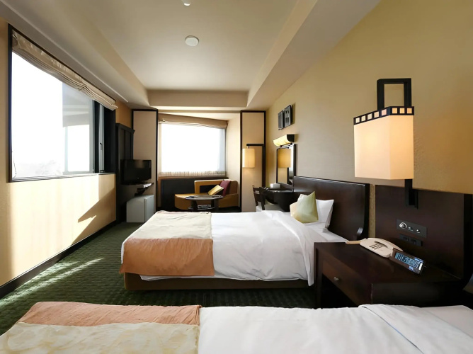 Komagane Kogen Resort Links