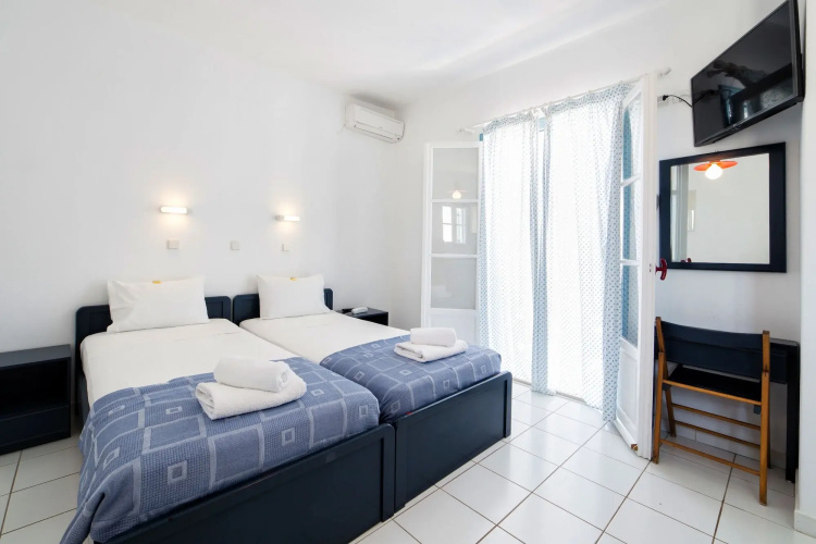 Fivos Apartments