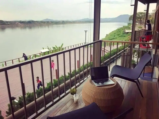 Standard room with balcony and with river view