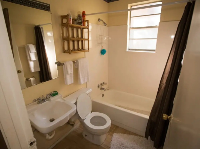 Lamplighter Suites