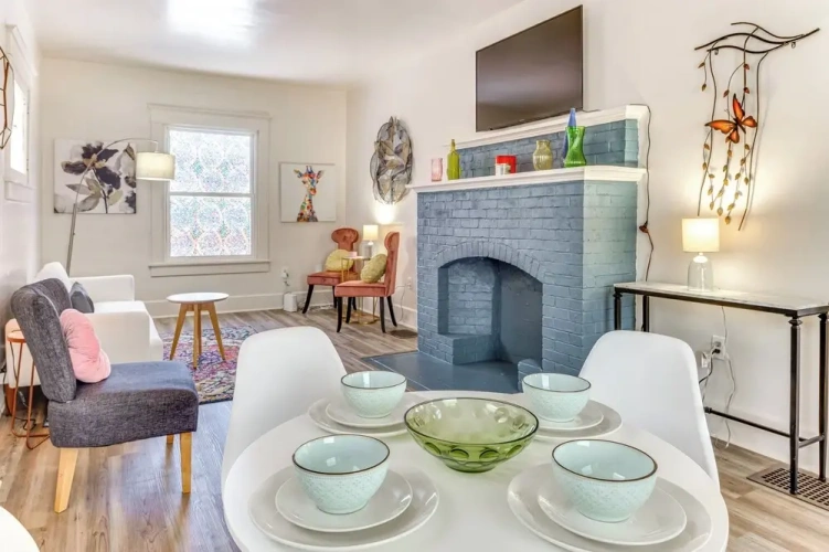 2 Bedrooms Cottage