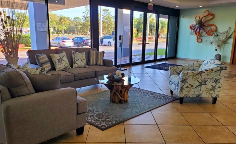 Vero Beach Inn & Suite photo 8