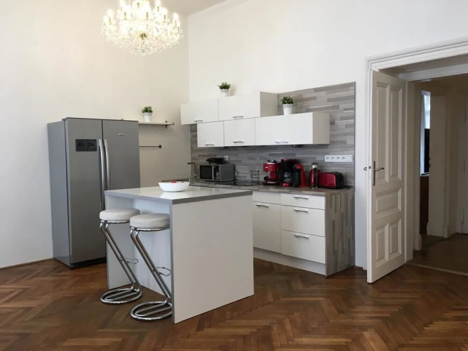 Old Town Square Corner Apartment