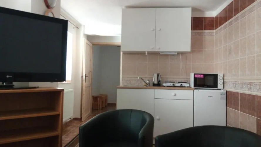 1 Bedroom Apartment with view