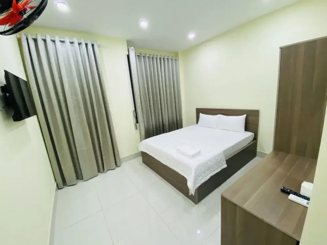 Deluxe Double room with balcony and with city view