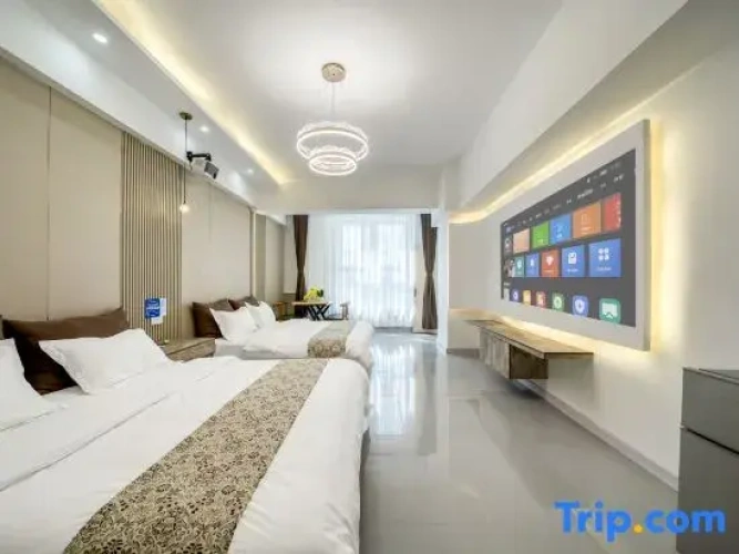 2 Bedrooms Sextuple Family Suite