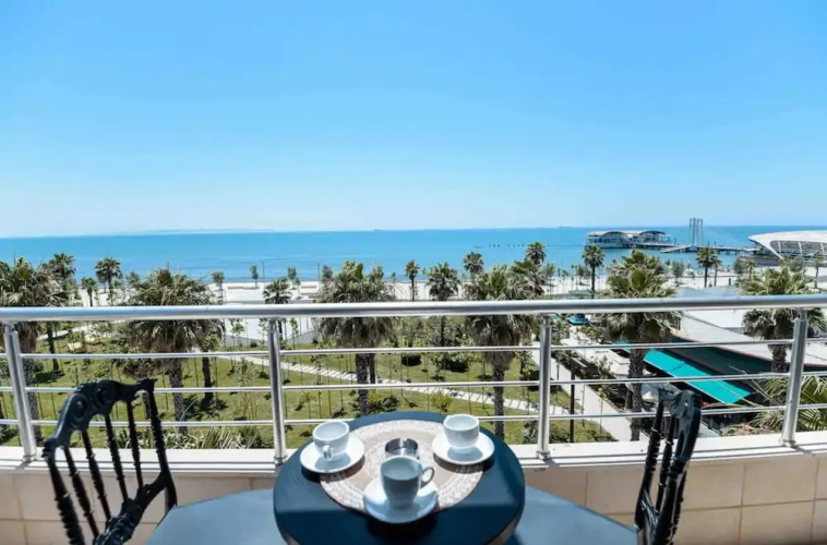 Grand View Apartment