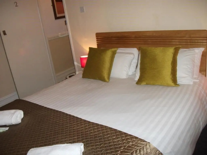 The Croydon Hotel