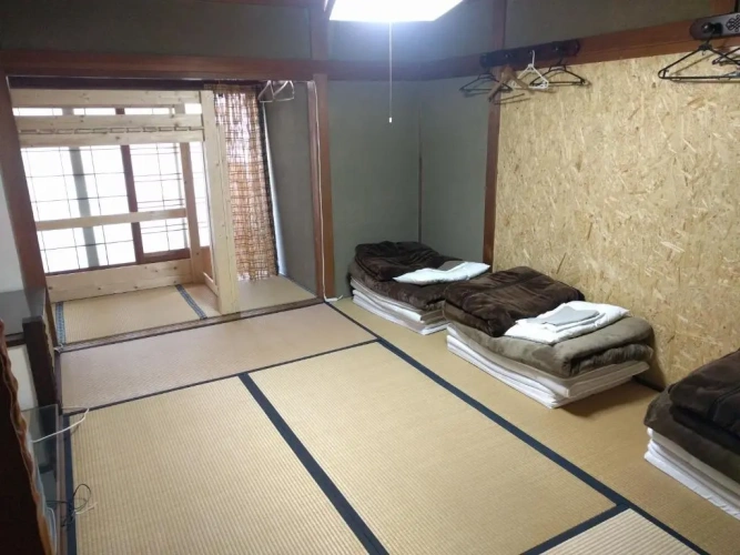 Bed in Dorm (male dorm)