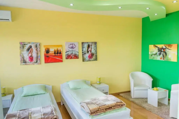 Kalanj Apartmani I Sobe