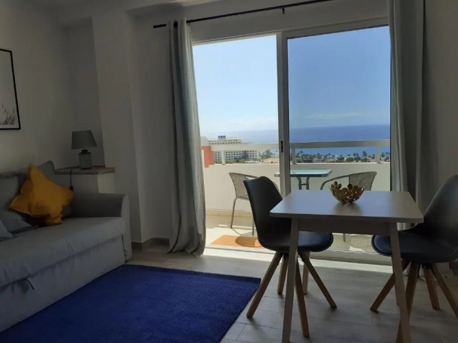 KC home abroad panoramic sea view