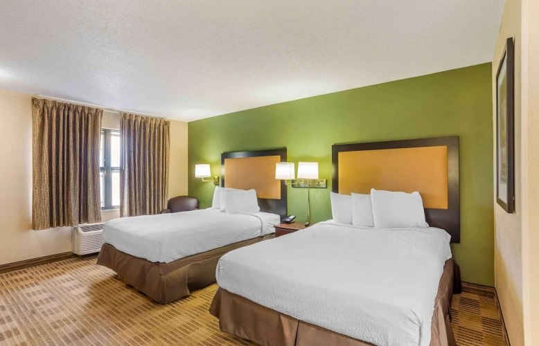 Quadruple Suite