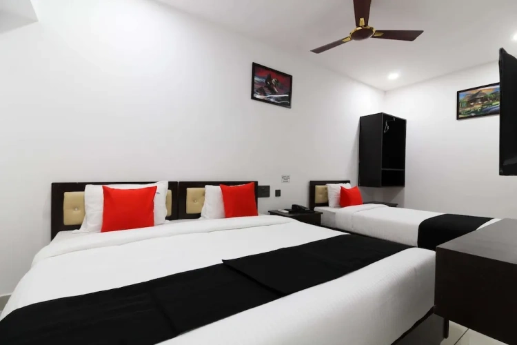 Deluxe Suite
