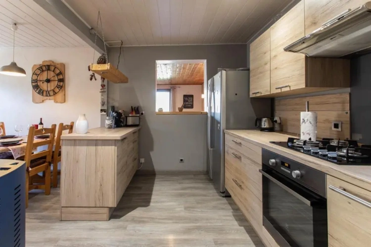 2 Bedrooms Cottage