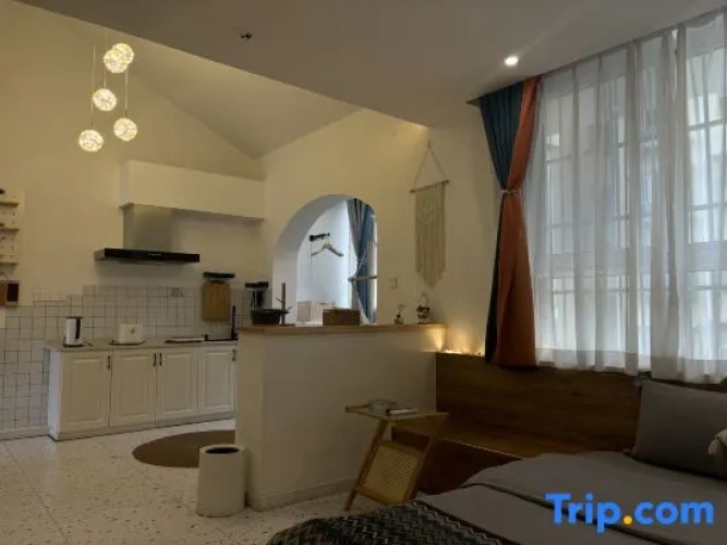 Quadruple Apartment