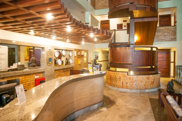 Pizzato Praia Hotel