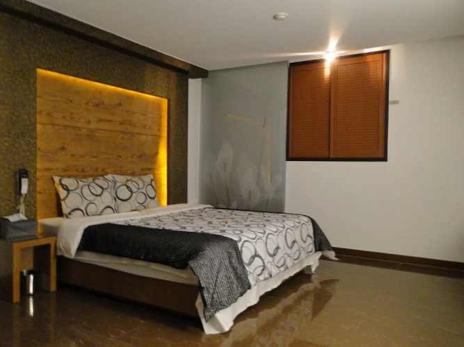 Hotel Nyxfox