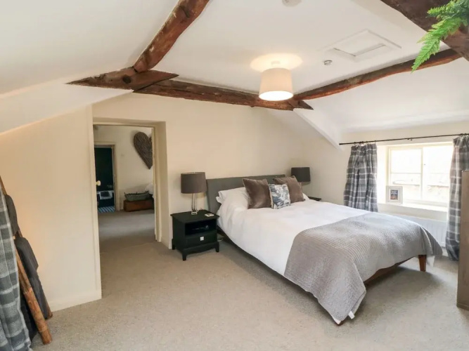 Black Horse Cottage