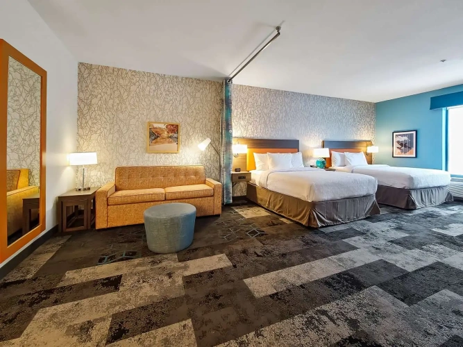 Quadruple Suite