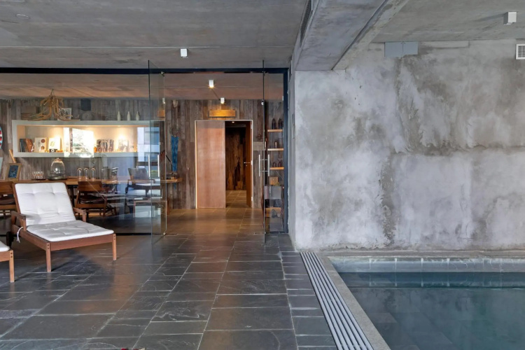 Oceana Suites Be House