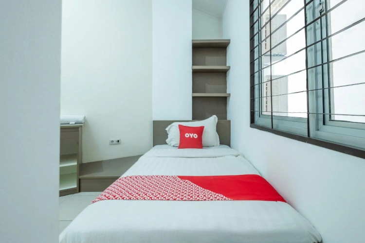 Deluxe Single room
