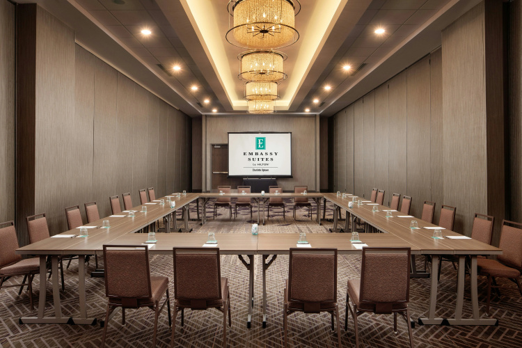 Embassy Suites by Hilton Charlotte Uptown photo 22