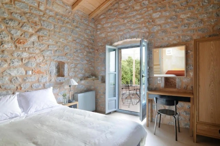 1 Bedroom Suite