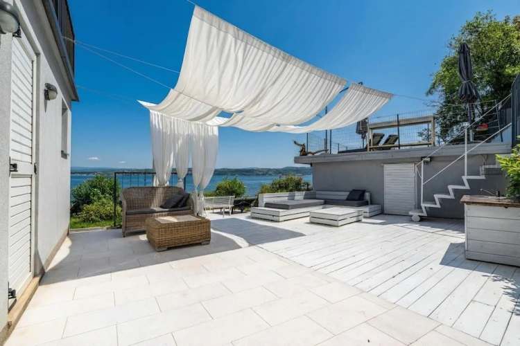 Family Studio with sea view