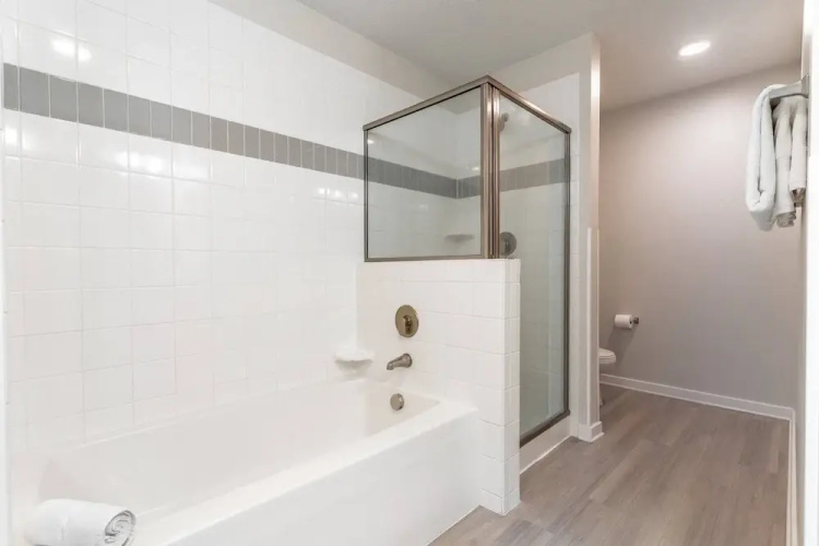 4001 Vista Cay