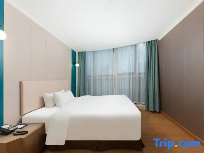 2 Bedrooms Deluxe Double Suite
