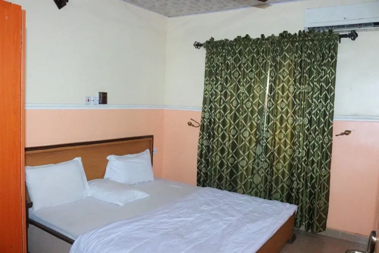 2 Bedrooms Executive Suite