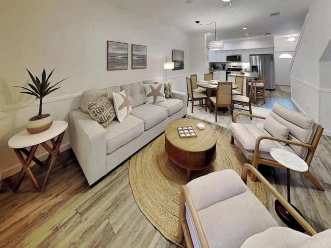 3 Bedrooms Standard room with balcony
