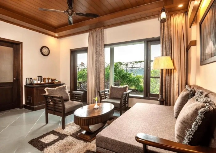 Standard room with balcony and with view