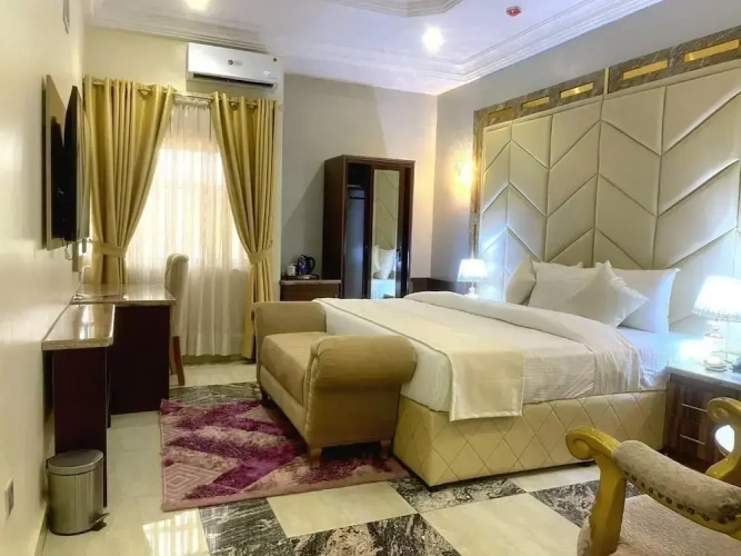 Deluxe Single room