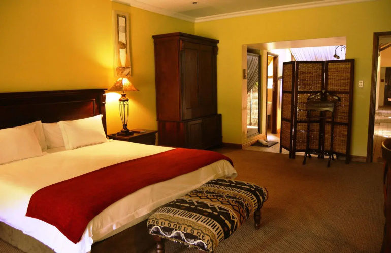Premier Resort Mpongo Private Game Reserve