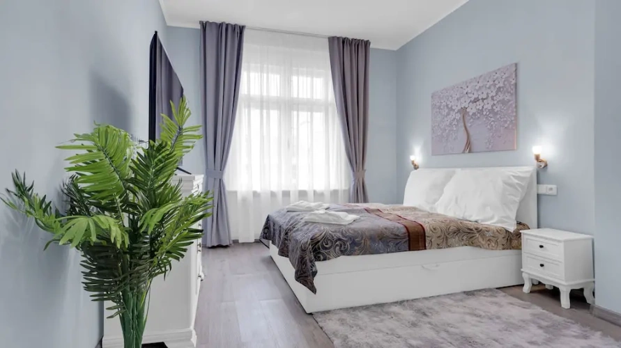 Superior Apartment