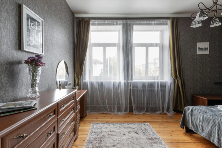 Apartments on Zakharova 40