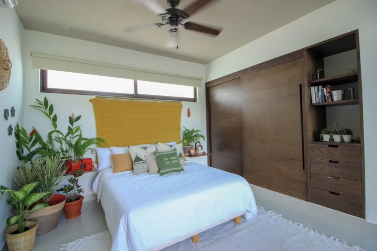 3 Bedrooms Apartment