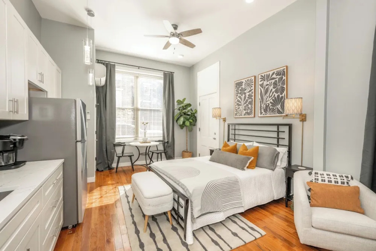 Findlay Market Suite 1