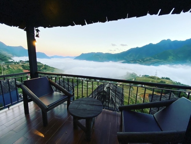 Deluxe Twin room with balcony and with view