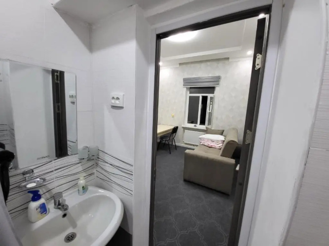 Shahriston Guesthouse