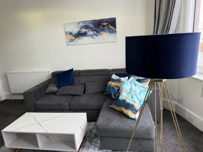 Sleeps4- Sofabed- 5mintocitycentre- Glasgowgreen