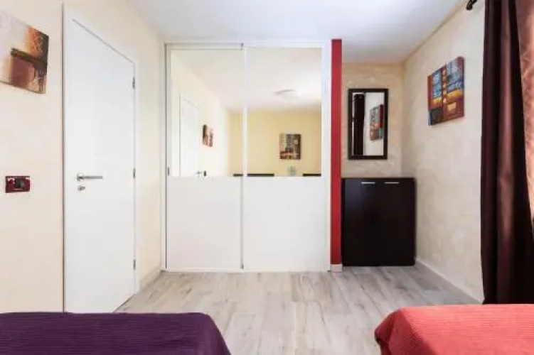 Tropic Apartments