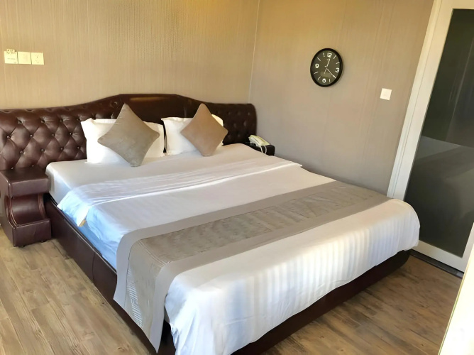 New Sun Hotel